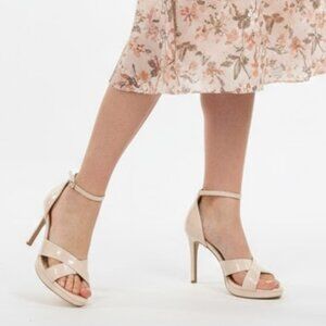 Kelly & Katie Sanesa Nude Patent Strappy Heel Sandals Size 8.5